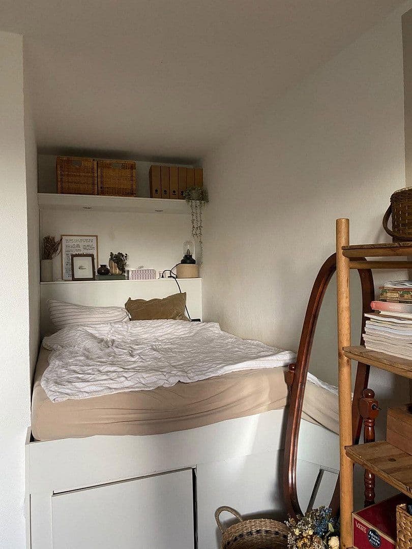 Pronájem bytu 1+1 36 m², Sindlinger Straße 52, Hattersheim am Main, Hessen Pronájem bytu 1+1 36 m², Sindlinger Straße 52, Hattersheim am Main, Hessen