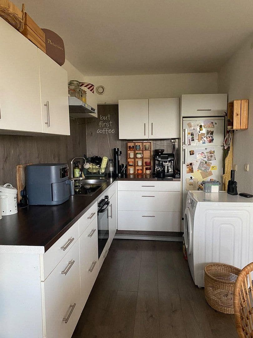 Pronájem bytu 1+1 36 m², Sindlinger Straße 52, Hattersheim am Main, Hessen Pronájem bytu 1+1 36 m², Sindlinger Straße 52, Hattersheim am Main, Hessen