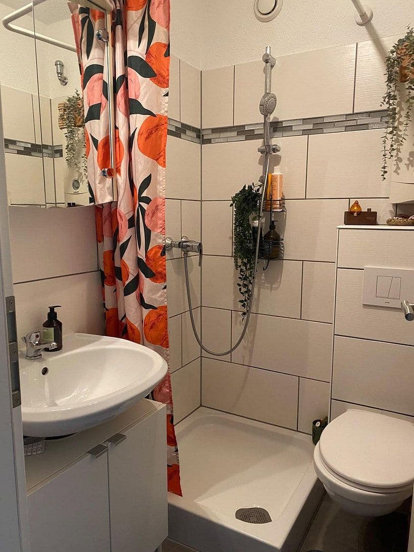 Pronájem bytu 1+1 36 m², Sindlinger Straße 52, Hattersheim am Main, Hessen Pronájem bytu 1+1 36 m², Sindlinger Straße 52, Hattersheim am Main, Hessen