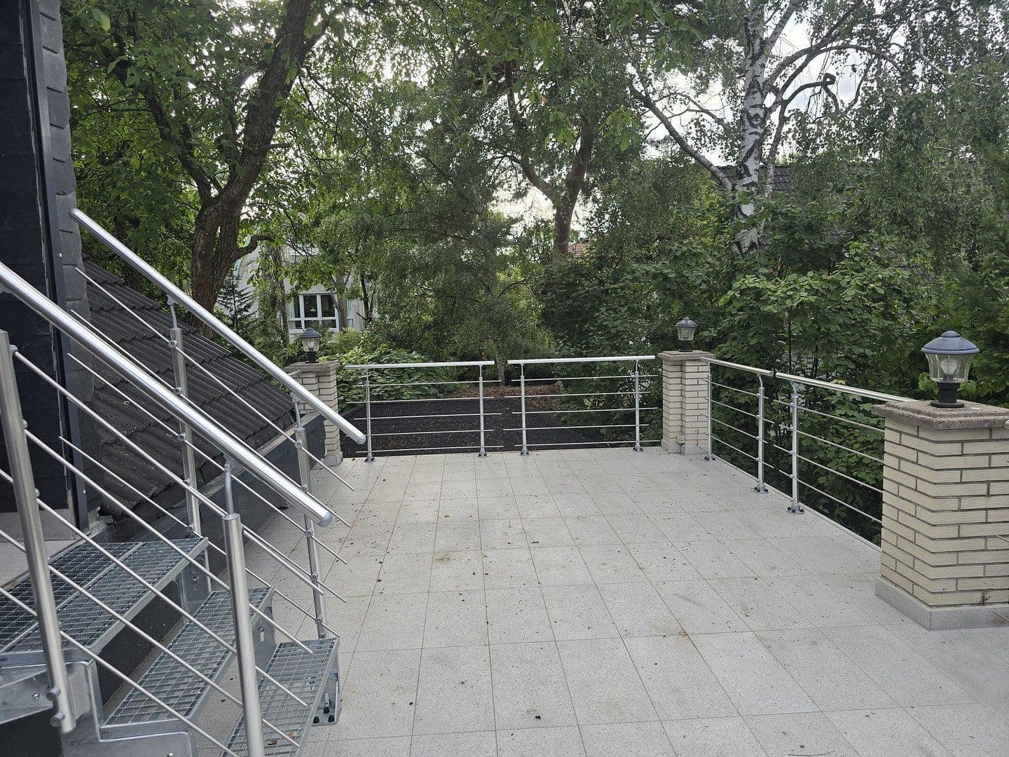 Prodej domu 322 m², pozemek 600 m², Berlin, Berlín Prodej domu 322 m², pozemek 600 m², Berlin, Berlín