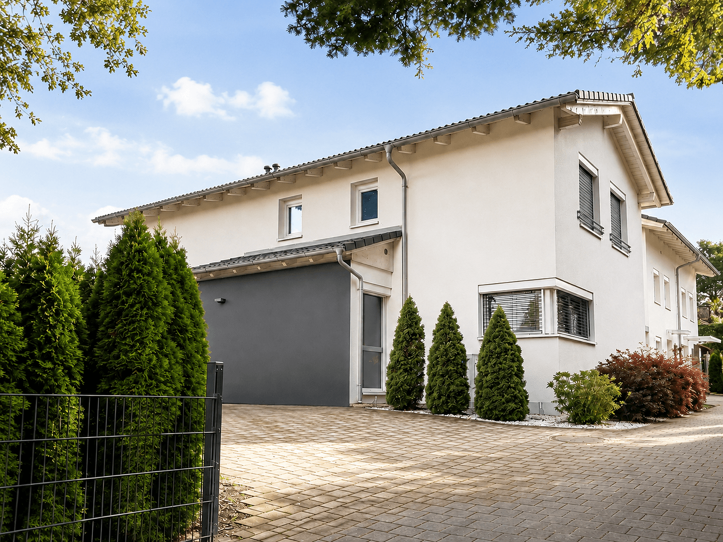 Prodej domu 148 m², pozemek 752 m², Kolbermoor, Bavorsko Prodej domu 148 m², pozemek 752 m², Kolbermoor, Bavorsko