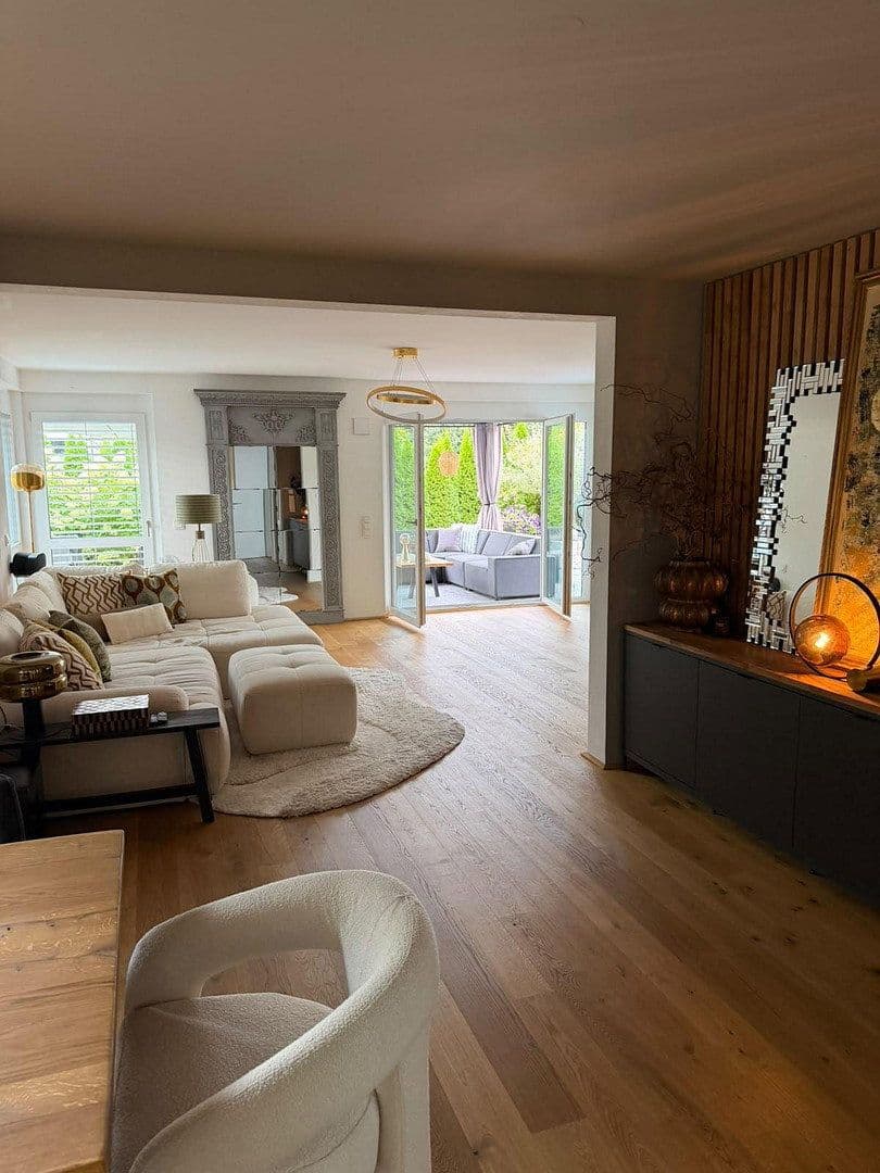 Prodej domu 148 m², pozemek 752 m², Kolbermoor, Bavorsko Prodej domu 148 m², pozemek 752 m², Kolbermoor, Bavorsko