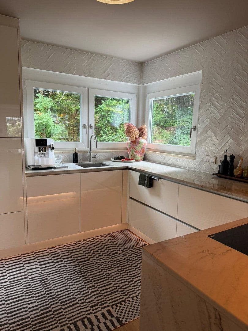 Prodej domu 148 m², pozemek 752 m², Kolbermoor, Bavorsko Prodej domu 148 m², pozemek 752 m², Kolbermoor, Bavorsko