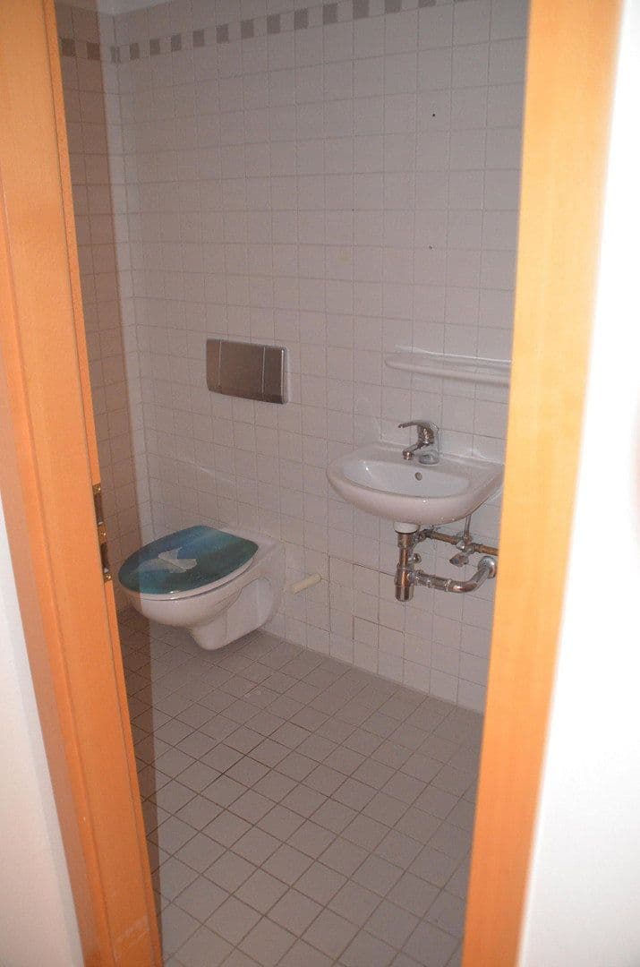Pronájem bytu 2+1 63 m², Ammertalweg 3, Erfurt, Durynsko Pronájem bytu 2+1 63 m², Ammertalweg 3, Erfurt, Durynsko