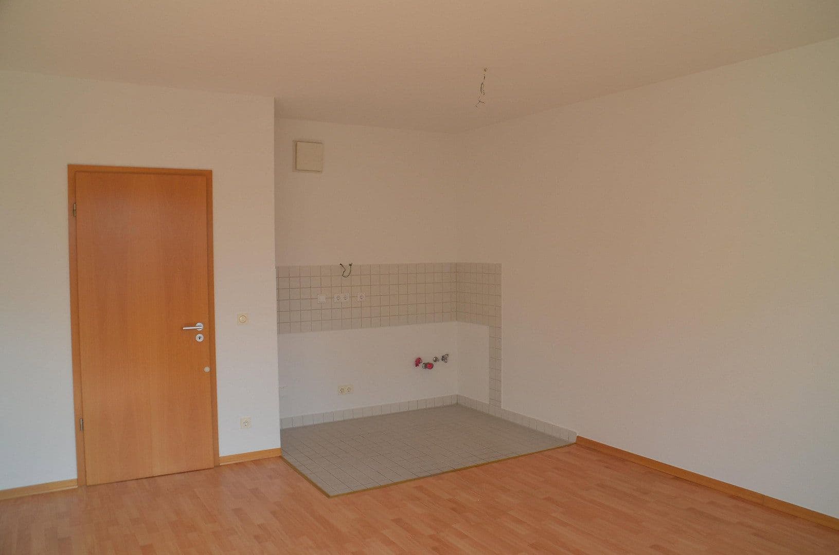 Pronájem bytu 2+1 63 m², Ammertalweg 3, Erfurt, Durynsko Pronájem bytu 2+1 63 m², Ammertalweg 3, Erfurt, Durynsko