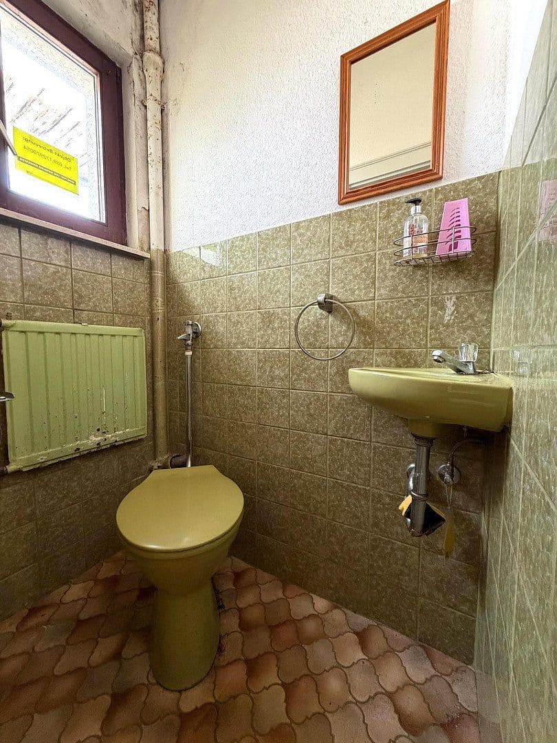 Prodej domu 205 m², pozemek 628 m², Erlenweg 1, Feucht, Bavorsko Prodej domu 205 m², pozemek 628 m², Erlenweg 1, Feucht, Bavorsko