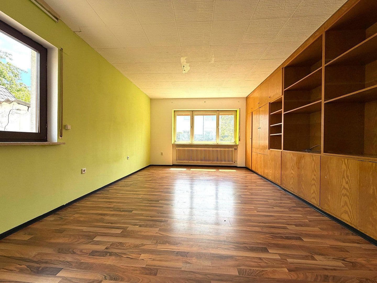Prodej domu 205 m², pozemek 628 m², Erlenweg 1, Feucht, Bavorsko Prodej domu 205 m², pozemek 628 m², Erlenweg 1, Feucht, Bavorsko