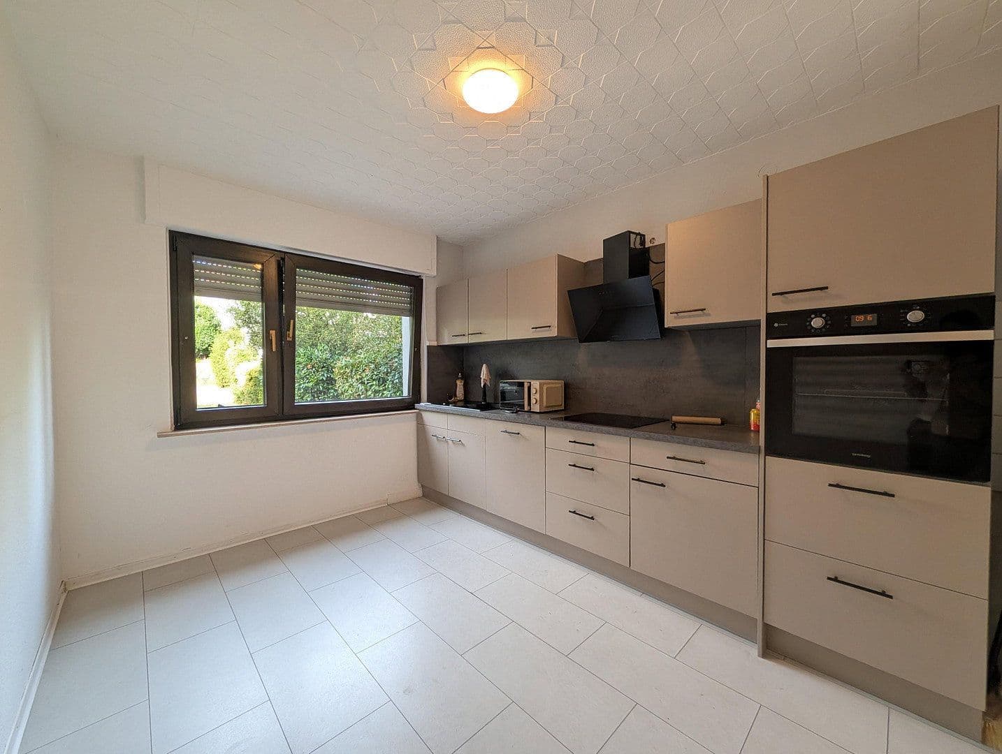 Pronájem bytu 3+1 78 m², Richard-Wagner-Str. 54, Saarbrücken, Země Sársko Pronájem bytu 3+1 78 m², Richard-Wagner-Str. 54, Saarbrücken, Země Sársko