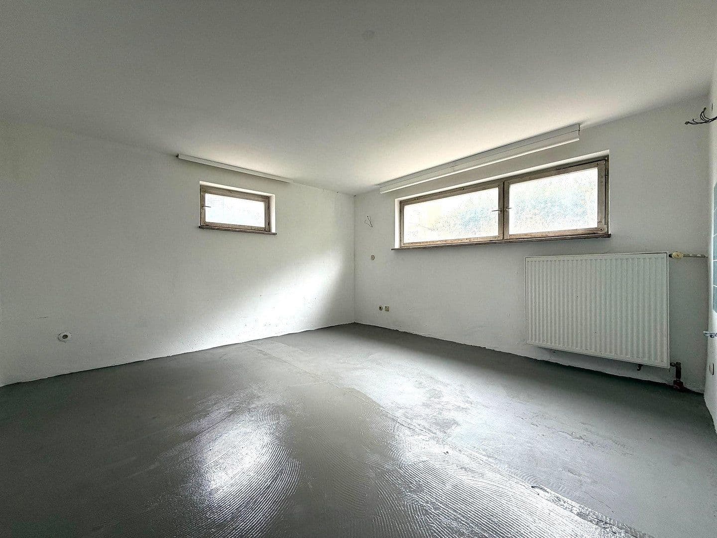 Prodej domu 205 m², pozemek 489 m², Untere Mühlstr. 57, Mühlhausen, Bádensko-Württembersko Prodej domu 205 m², pozemek 489 m², Untere Mühlstr. 57, Mühlhausen, Bádensko-Württembersko