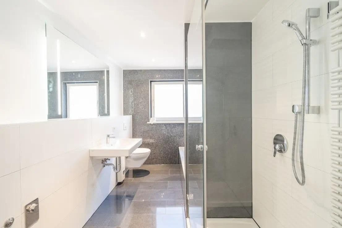 Pronájem bytu 4+1 125 m², Am Stadtberg 28, Dillingen an der Donau, Bavorsko Pronájem bytu 4+1 125 m², Am Stadtberg 28, Dillingen an der Donau, Bavorsko