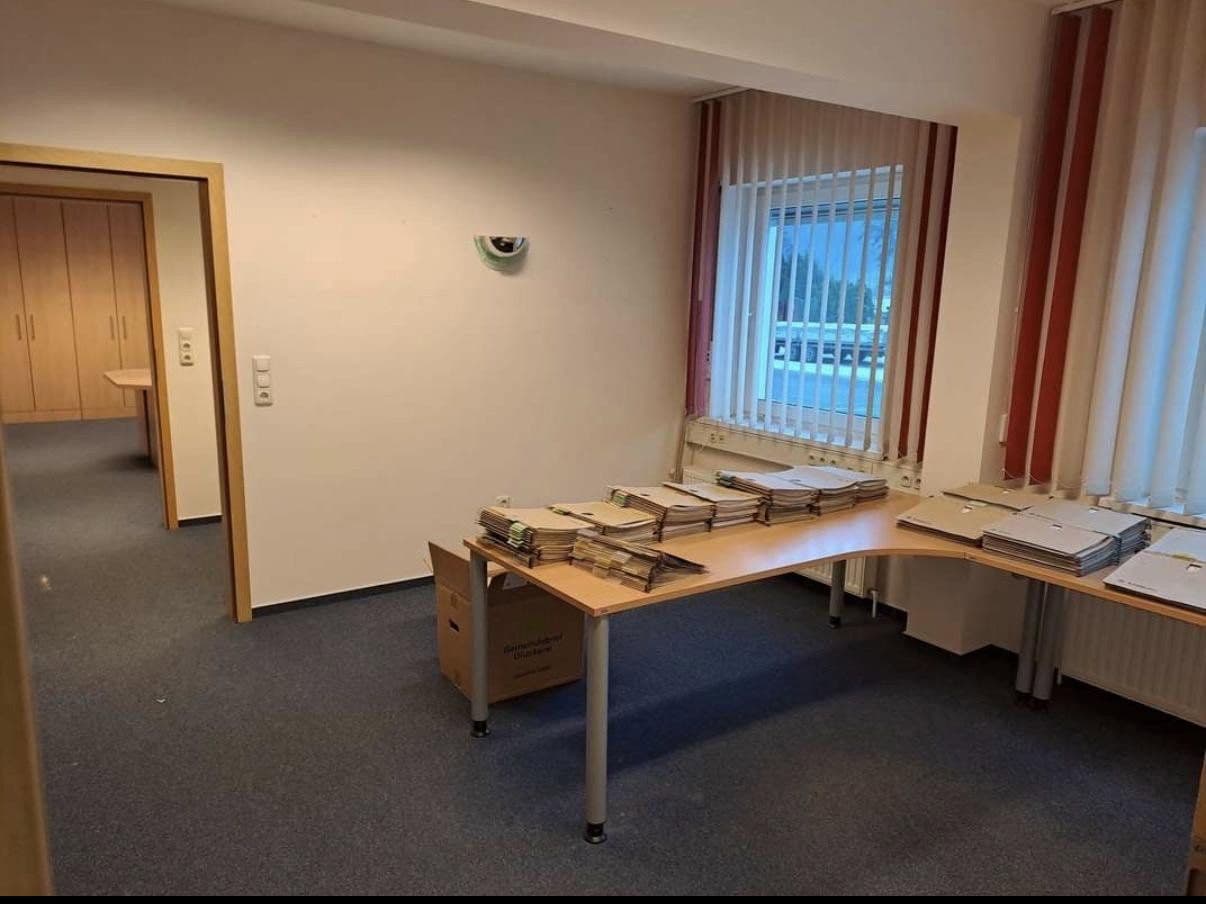 Pronájem kanceláře 89 m², Büchen, Šlesvicko-Holštýnsko Pronájem kanceláře 89 m², Büchen, Šlesvicko-Holštýnsko