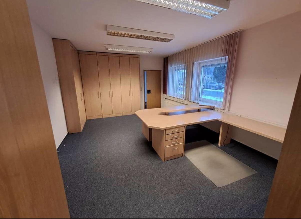 Pronájem kanceláře 89 m², Büchen, Šlesvicko-Holštýnsko Pronájem kanceláře 89 m², Büchen, Šlesvicko-Holštýnsko