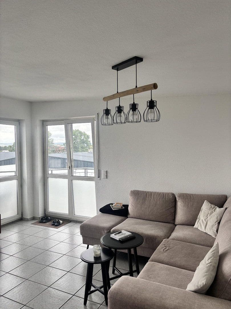 Pronájem bytu 2+1 56 m², Waldstr. 79c, Groß-Zimmern, Hessen Pronájem bytu 2+1 56 m², Waldstr. 79c, Groß-Zimmern, Hessen