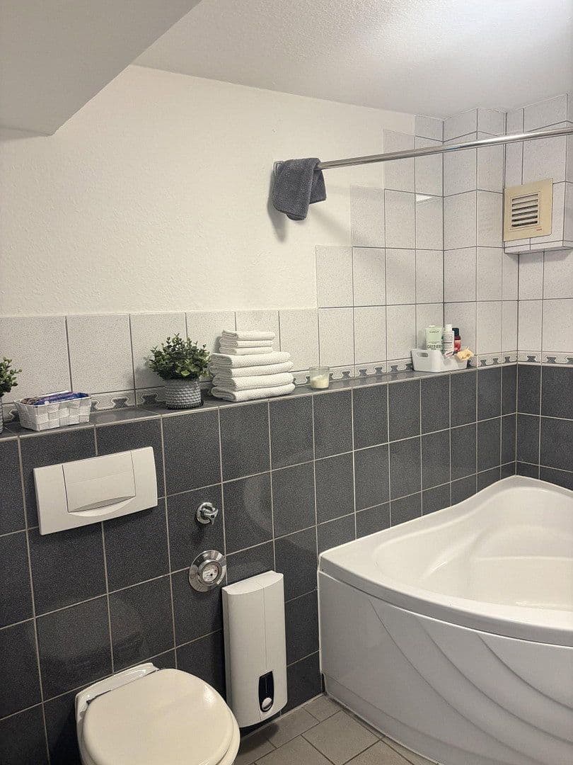 Pronájem bytu 2+1 56 m², Waldstr. 79c, Groß-Zimmern, Hessen Pronájem bytu 2+1 56 m², Waldstr. 79c, Groß-Zimmern, Hessen