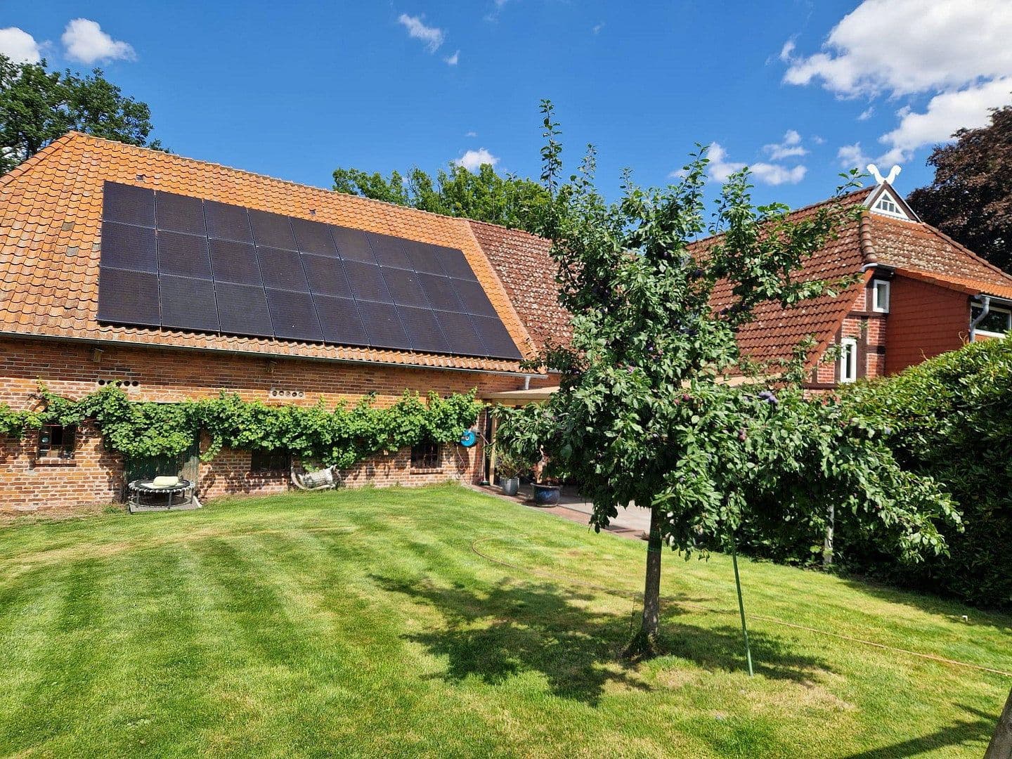 Prodej domu 290 m², pozemek 4.718 m², Gehlbergen 2, Bruchhausen-Vilsen, Dolní Sasko Prodej domu 290 m², pozemek 4.718 m², Gehlbergen 2, Bruchhausen-Vilsen, Dolní Sasko