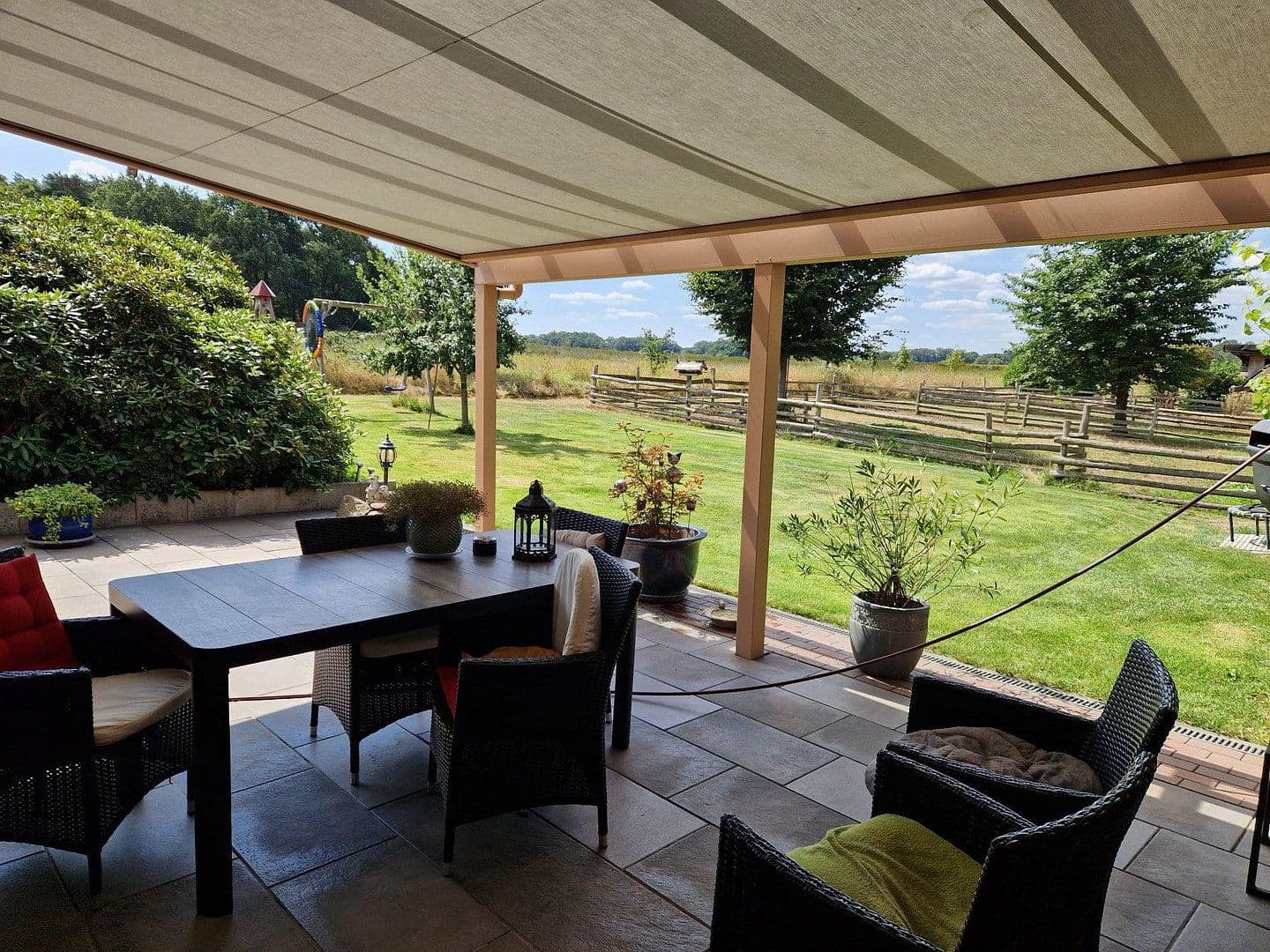 Prodej domu 290 m², pozemek 4.718 m², Gehlbergen 2, Bruchhausen-Vilsen, Dolní Sasko Prodej domu 290 m², pozemek 4.718 m², Gehlbergen 2, Bruchhausen-Vilsen, Dolní Sasko