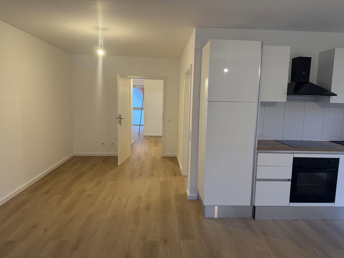 Prodej bytu 3+1 76 m², Heinrich-Heine-Straße 9, Diez, Porýní-Falc Prodej bytu 3+1 76 m², Heinrich-Heine-Straße 9, Diez, Porýní-Falc