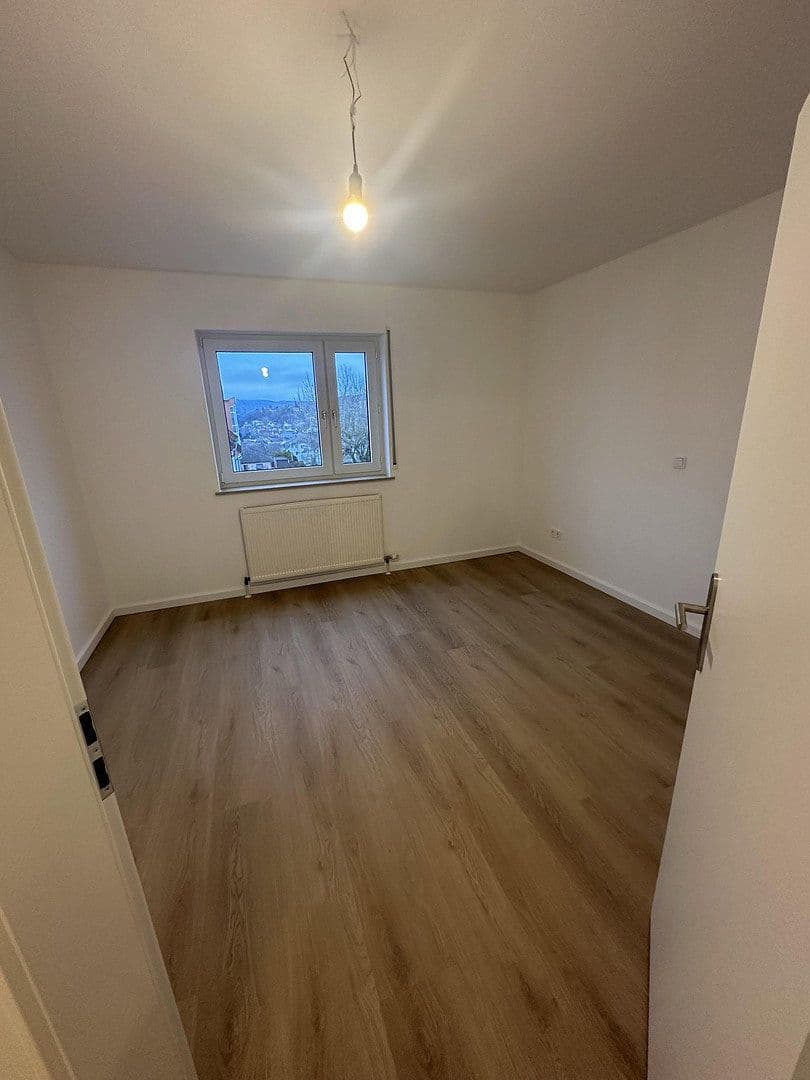 Prodej bytu 3+1 76 m², Heinrich-Heine-Straße 9, Diez, Porýní-Falc Prodej bytu 3+1 76 m², Heinrich-Heine-Straße 9, Diez, Porýní-Falc