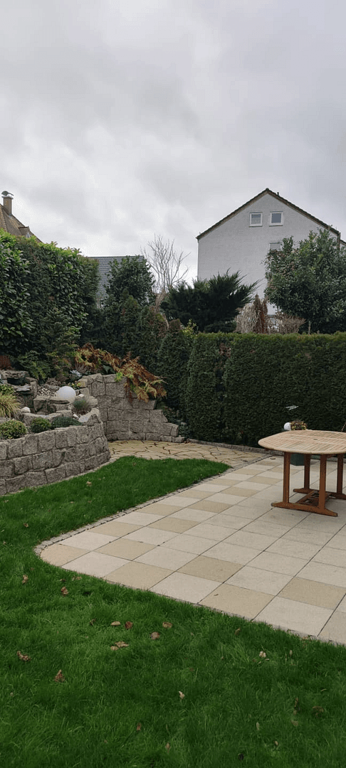 Prodej domu 145 m², pozemek 250 m², Heilbronn, Bádensko-Württembersko Prodej domu 145 m², pozemek 250 m², Heilbronn, Bádensko-Württembersko