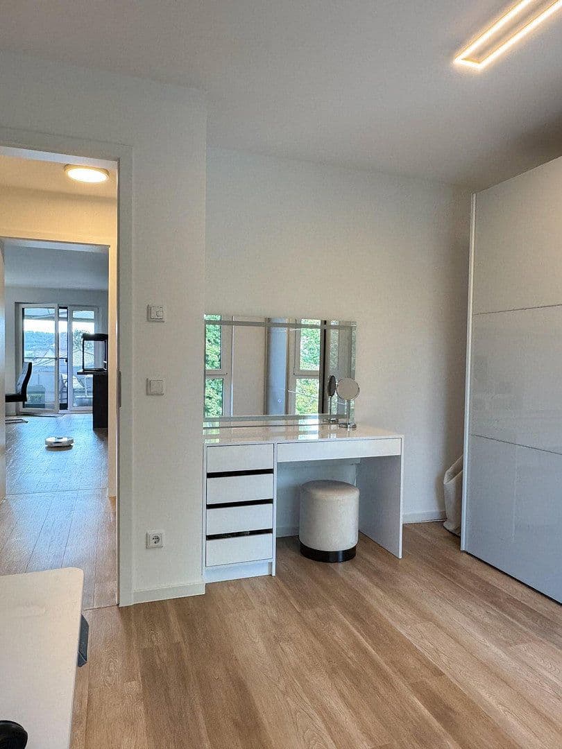Pronájem bytu 3+1 88 m², Fürth, Bavorsko Pronájem bytu 3+1 88 m², Fürth, Bavorsko
