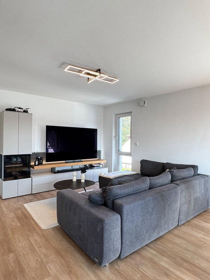 Pronájem bytu 3+1 88 m², Fürth, Bavorsko Pronájem bytu 3+1 88 m², Fürth, Bavorsko