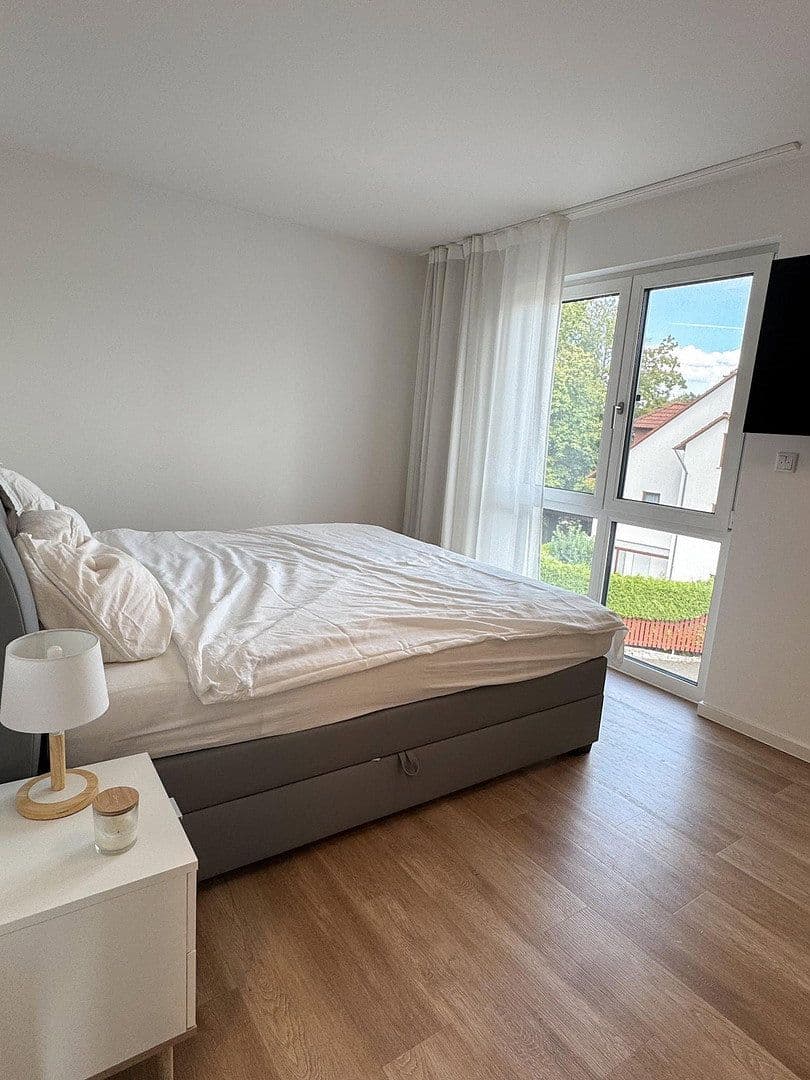 Pronájem bytu 3+1 88 m², Fürth, Bavorsko Pronájem bytu 3+1 88 m², Fürth, Bavorsko