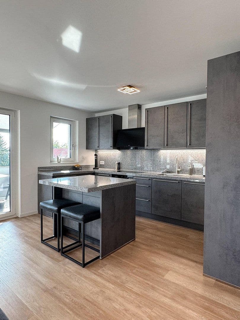 Pronájem bytu 3+1 88 m², Fürth, Bavorsko Pronájem bytu 3+1 88 m², Fürth, Bavorsko