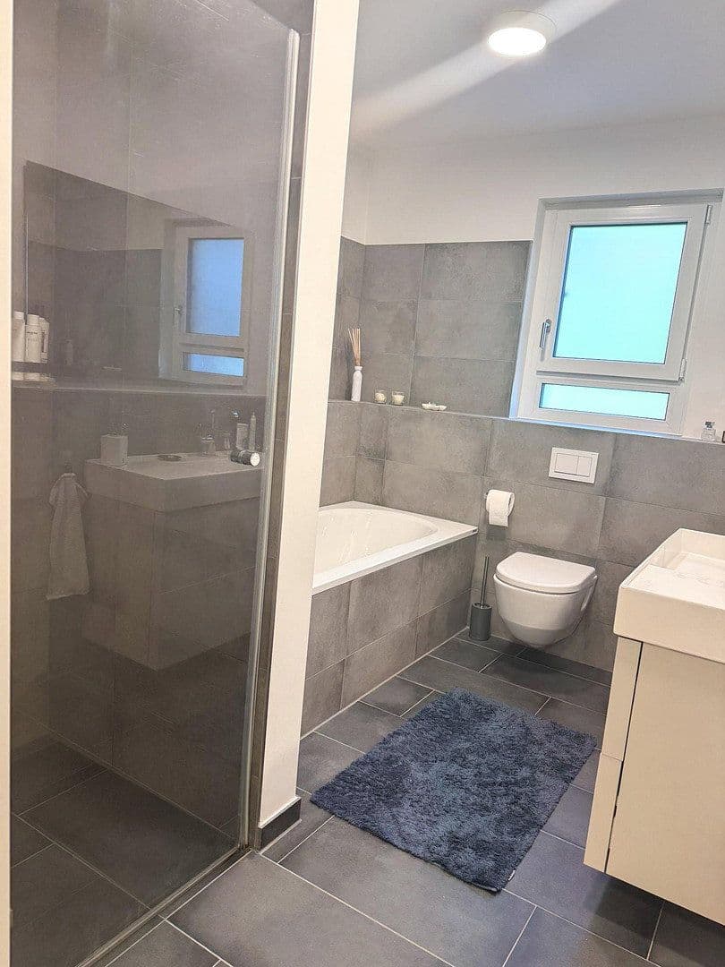 Pronájem bytu 3+1 88 m², Fürth, Bavorsko Pronájem bytu 3+1 88 m², Fürth, Bavorsko