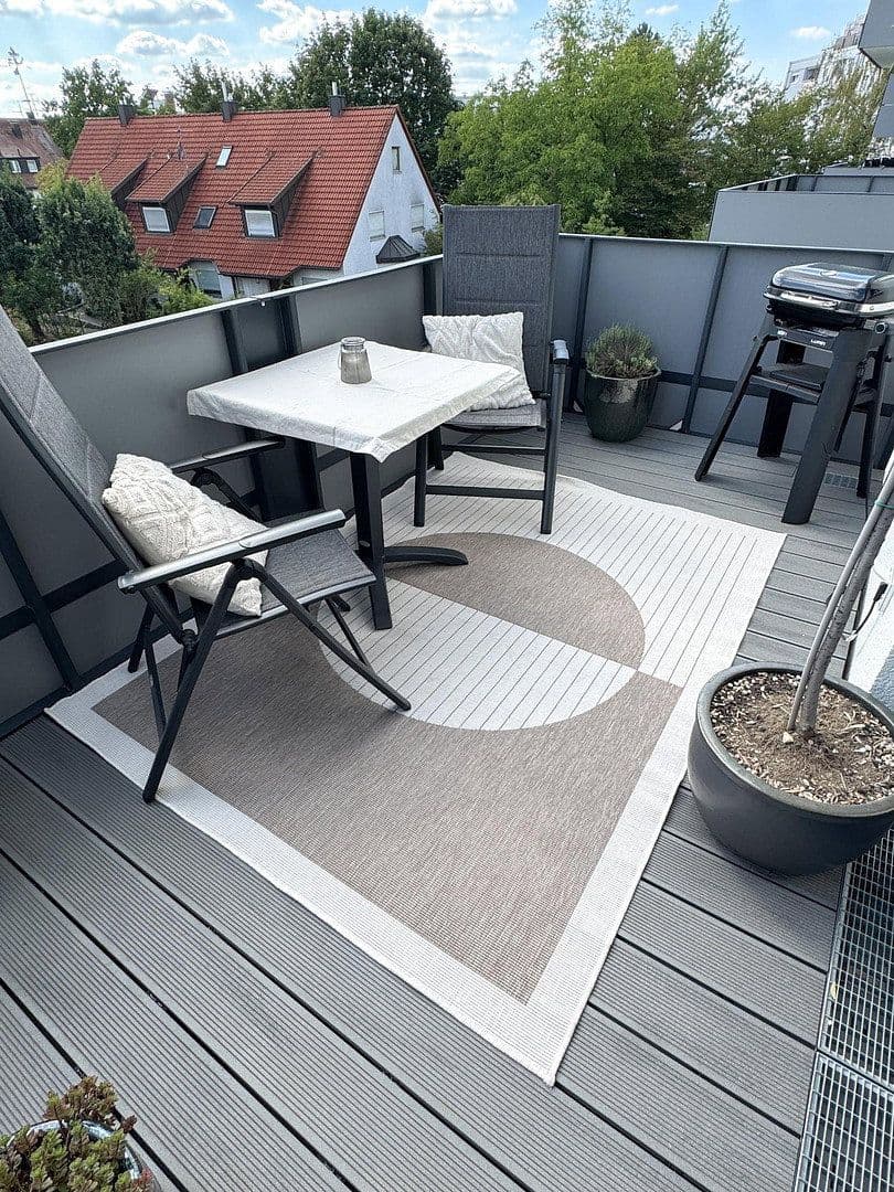 Pronájem bytu 3+1 88 m², Fürth, Bavorsko Pronájem bytu 3+1 88 m², Fürth, Bavorsko