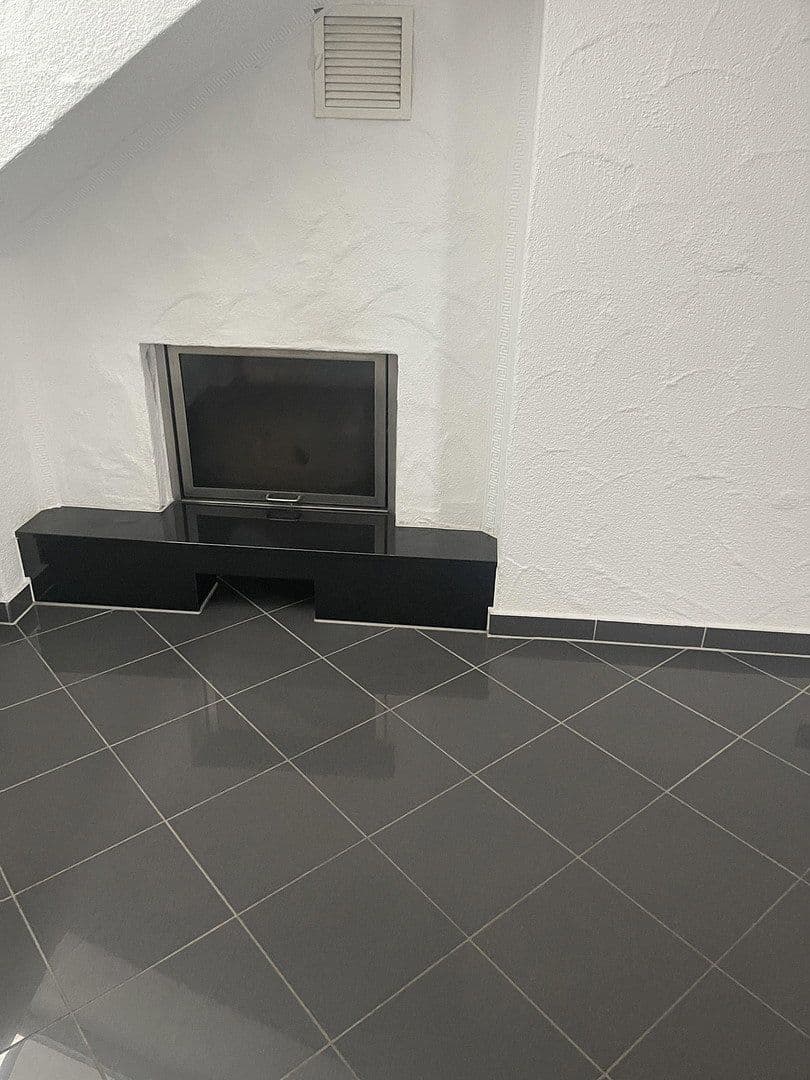 Prodej domu 850 m², pozemek 300 m², Sprendlingen, Porýní-Falc Prodej domu 850 m², pozemek 300 m², Sprendlingen, Porýní-Falc