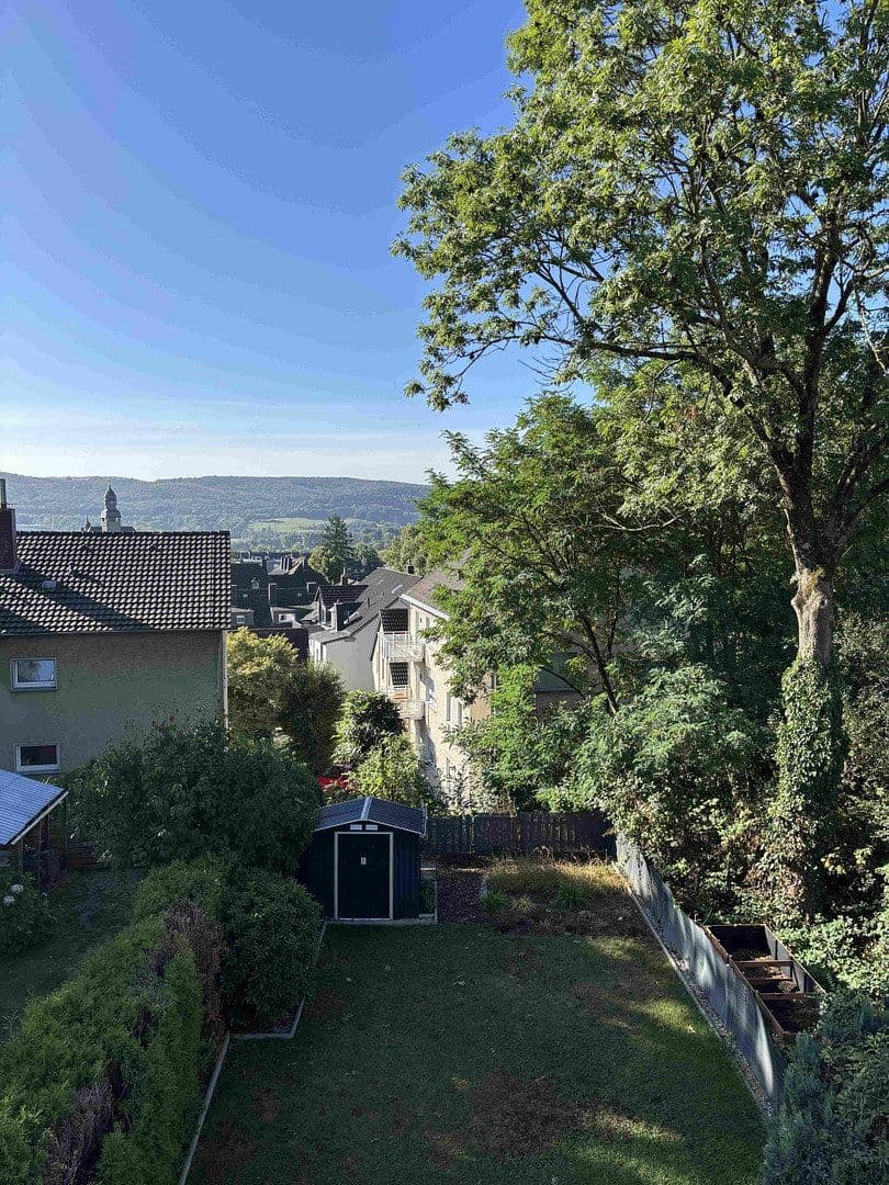 Prodej domu 126 m², pozemek 266 m², Wetter (Ruhr), Severní Porýní-Vestfálsko Prodej domu 126 m², pozemek 266 m², Wetter (Ruhr), Severní Porýní-Vestfálsko