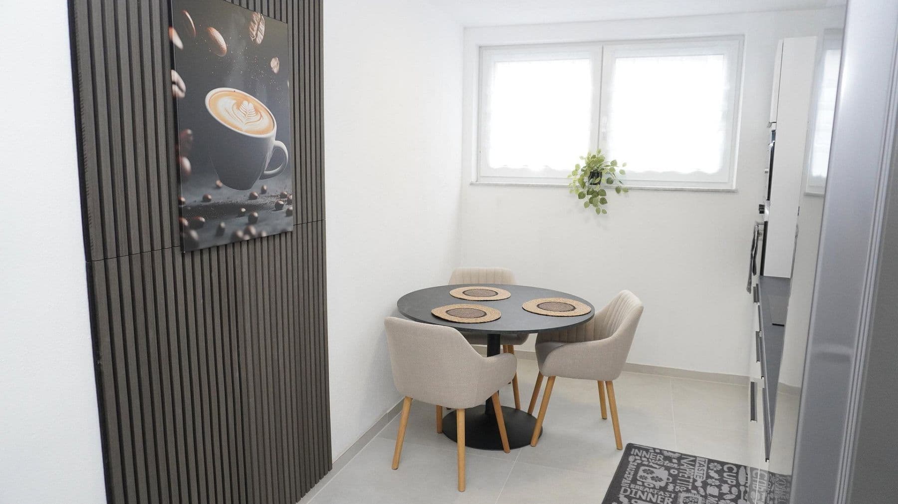 Pronájem bytu 2+1 64 m², Leverkusen, Severní Porýní-Vestfálsko Pronájem bytu 2+1 64 m², Leverkusen, Severní Porýní-Vestfálsko