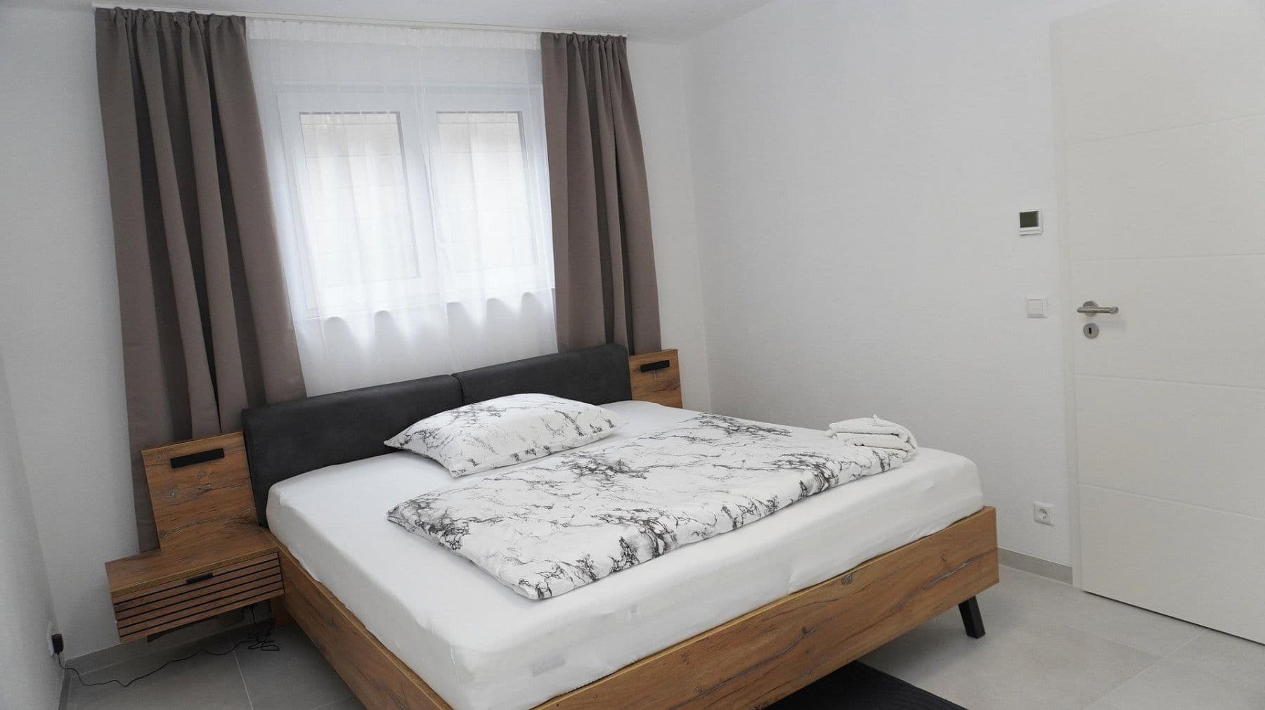 Pronájem bytu 2+1 64 m², Leverkusen, Severní Porýní-Vestfálsko Pronájem bytu 2+1 64 m², Leverkusen, Severní Porýní-Vestfálsko