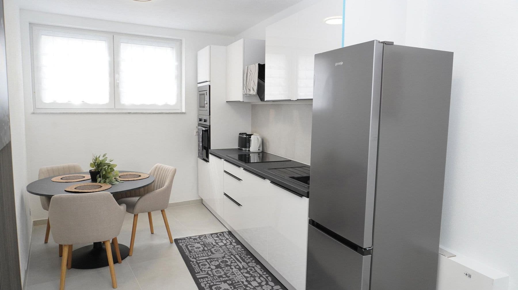 Pronájem bytu 2+1 64 m², Leverkusen, Severní Porýní-Vestfálsko Pronájem bytu 2+1 64 m², Leverkusen, Severní Porýní-Vestfálsko