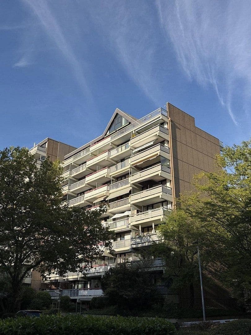 Prodej bytu 3+1 155 m², Köln, Severní Porýní-Vestfálsko Prodej bytu 3+1 155 m², Köln, Severní Porýní-Vestfálsko