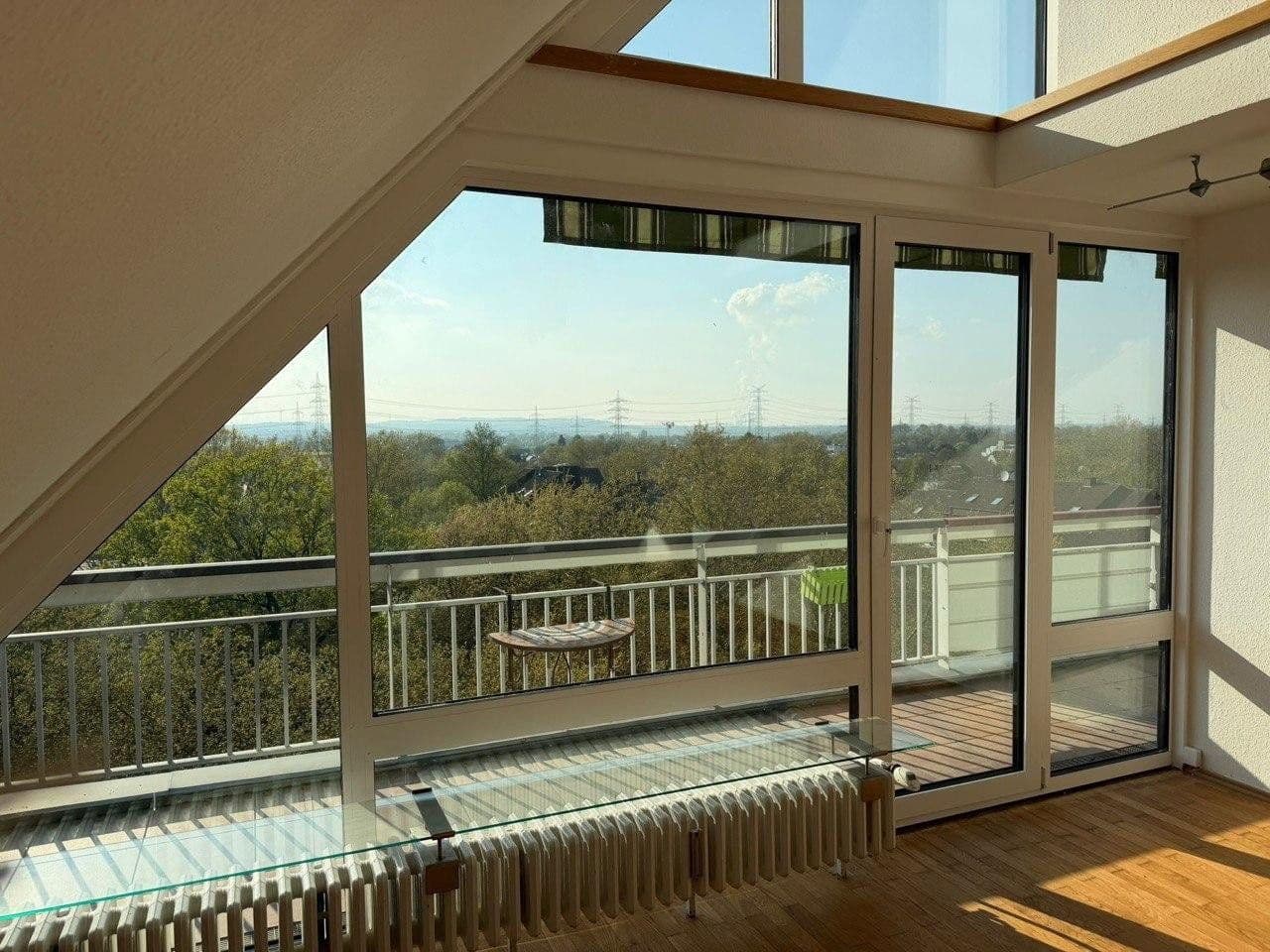 Prodej bytu 3+1 155 m², Köln, Severní Porýní-Vestfálsko Prodej bytu 3+1 155 m², Köln, Severní Porýní-Vestfálsko