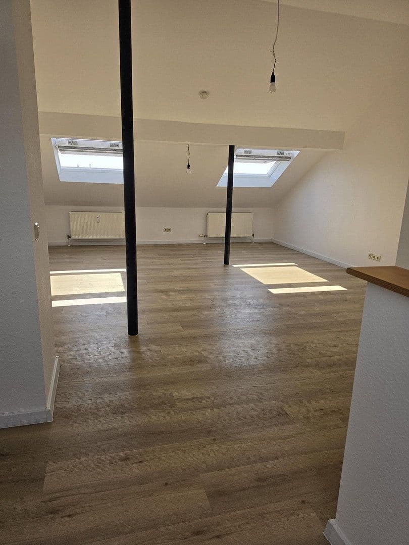 Prodej bytu 4+1 113 m², Ludwigshafen, Porýní-Falc Prodej bytu 4+1 113 m², Ludwigshafen, Porýní-Falc