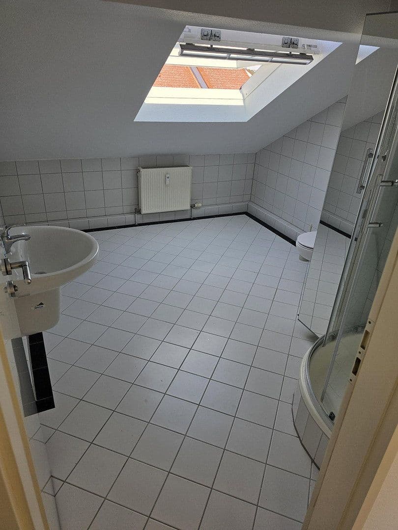 Prodej bytu 4+1 113 m², Ludwigshafen, Porýní-Falc Prodej bytu 4+1 113 m², Ludwigshafen, Porýní-Falc
