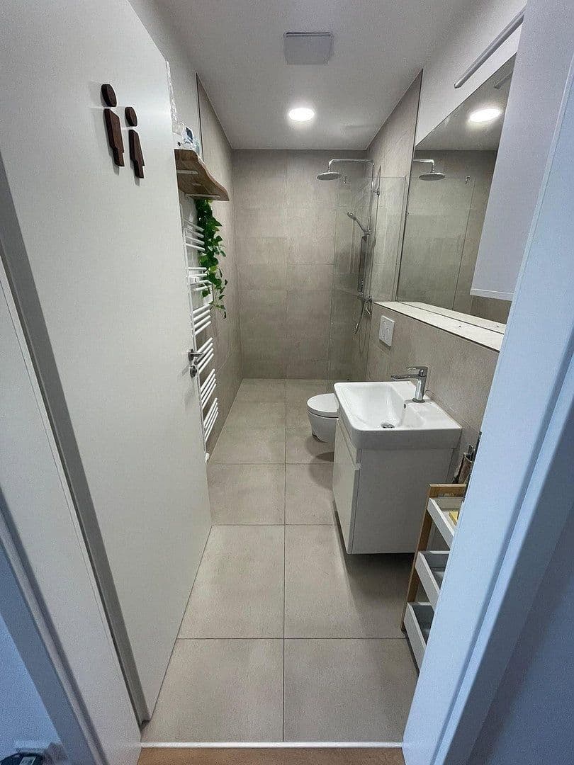 Pronájem bytu 2+1 77 m², Brühl, Bádensko-Württembersko Pronájem bytu 2+1 77 m², Brühl, Bádensko-Württembersko