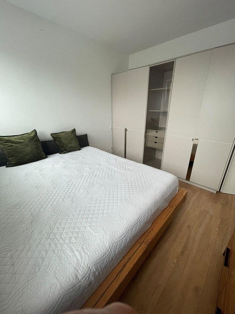 Pronájem bytu 2+1 77 m², Brühl, Bádensko-Württembersko Pronájem bytu 2+1 77 m², Brühl, Bádensko-Württembersko