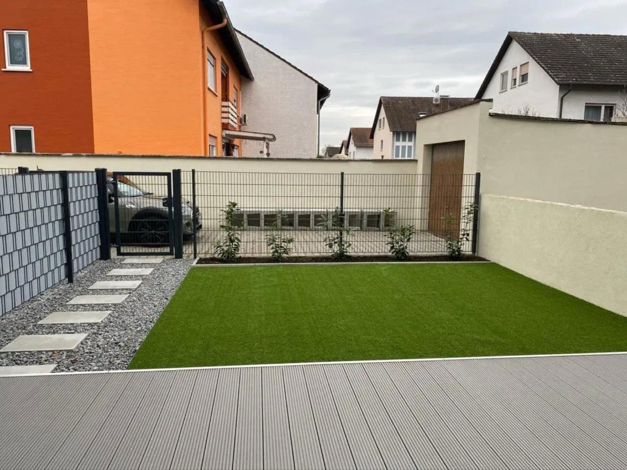 Pronájem bytu 2+1 77 m², Brühl, Bádensko-Württembersko Pronájem bytu 2+1 77 m², Brühl, Bádensko-Württembersko
