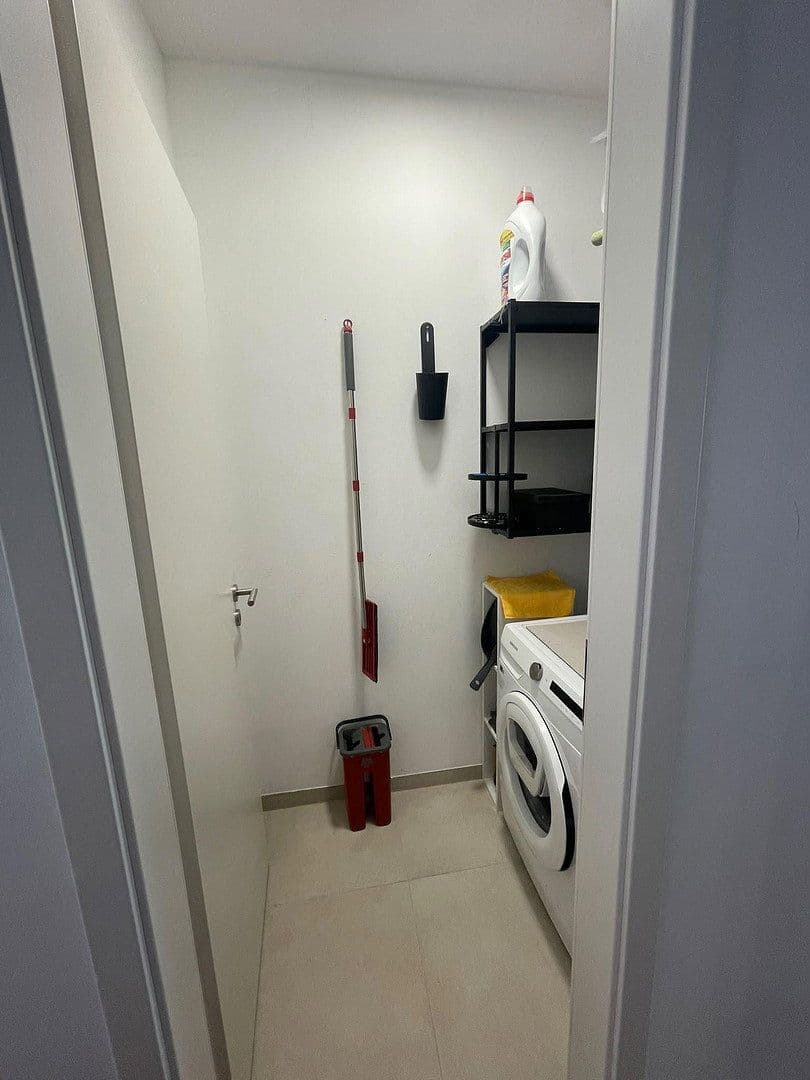 Pronájem bytu 2+1 77 m², Brühl, Bádensko-Württembersko Pronájem bytu 2+1 77 m², Brühl, Bádensko-Württembersko