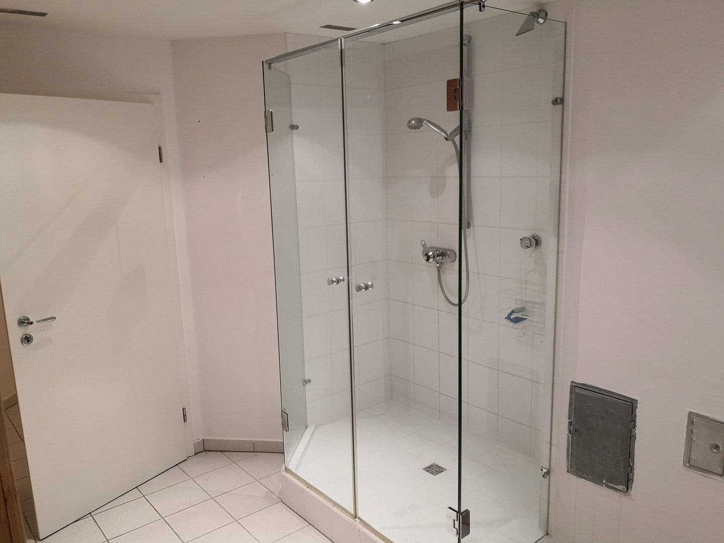 Pronájem domu 167 m², pozemek 170 m², Hardtbergweg 7a, Kronberg im Taunus, Hessen Pronájem domu 167 m², pozemek 170 m², Hardtbergweg 7a, Kronberg im Taunus, Hessen