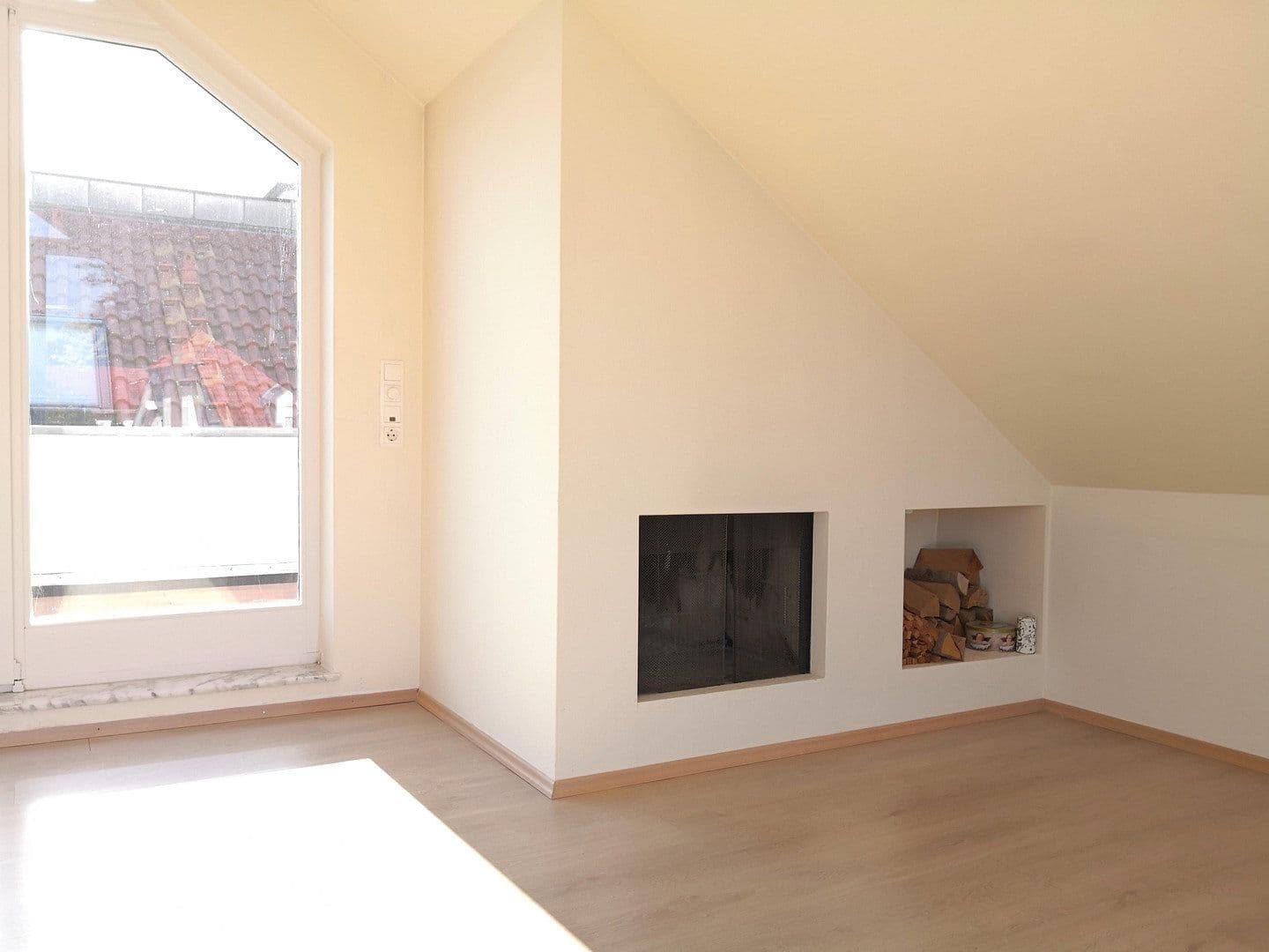 Pronájem domu 167 m², pozemek 170 m², Hardtbergweg 7a, Kronberg im Taunus, Hessen Pronájem domu 167 m², pozemek 170 m², Hardtbergweg 7a, Kronberg im Taunus, Hessen