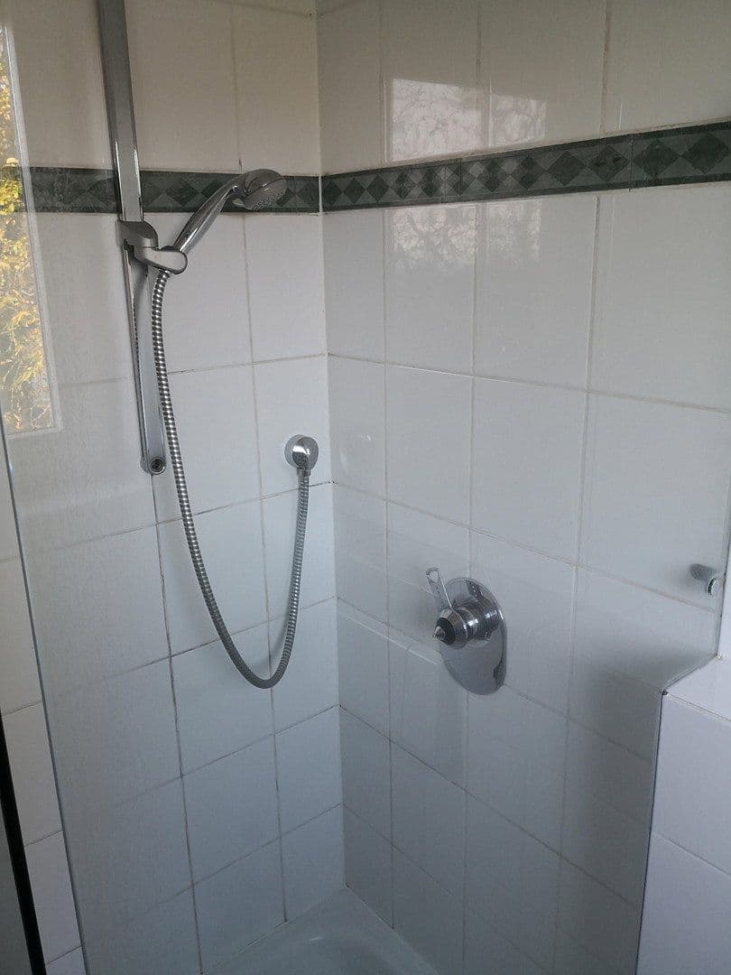 Pronájem domu 167 m², pozemek 170 m², Hardtbergweg 7a, Kronberg im Taunus, Hessen Pronájem domu 167 m², pozemek 170 m², Hardtbergweg 7a, Kronberg im Taunus, Hessen