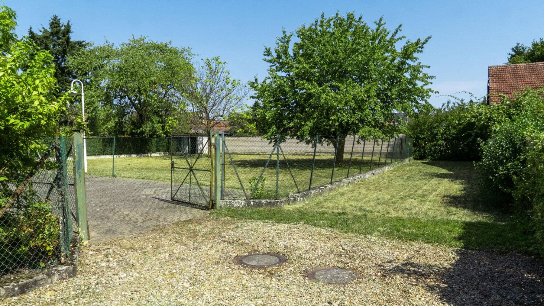 Prodej domu 145 m², pozemek 1.488 m², Neuried, Bádensko-Württembersko Prodej domu 145 m², pozemek 1.488 m², Neuried, Bádensko-Württembersko