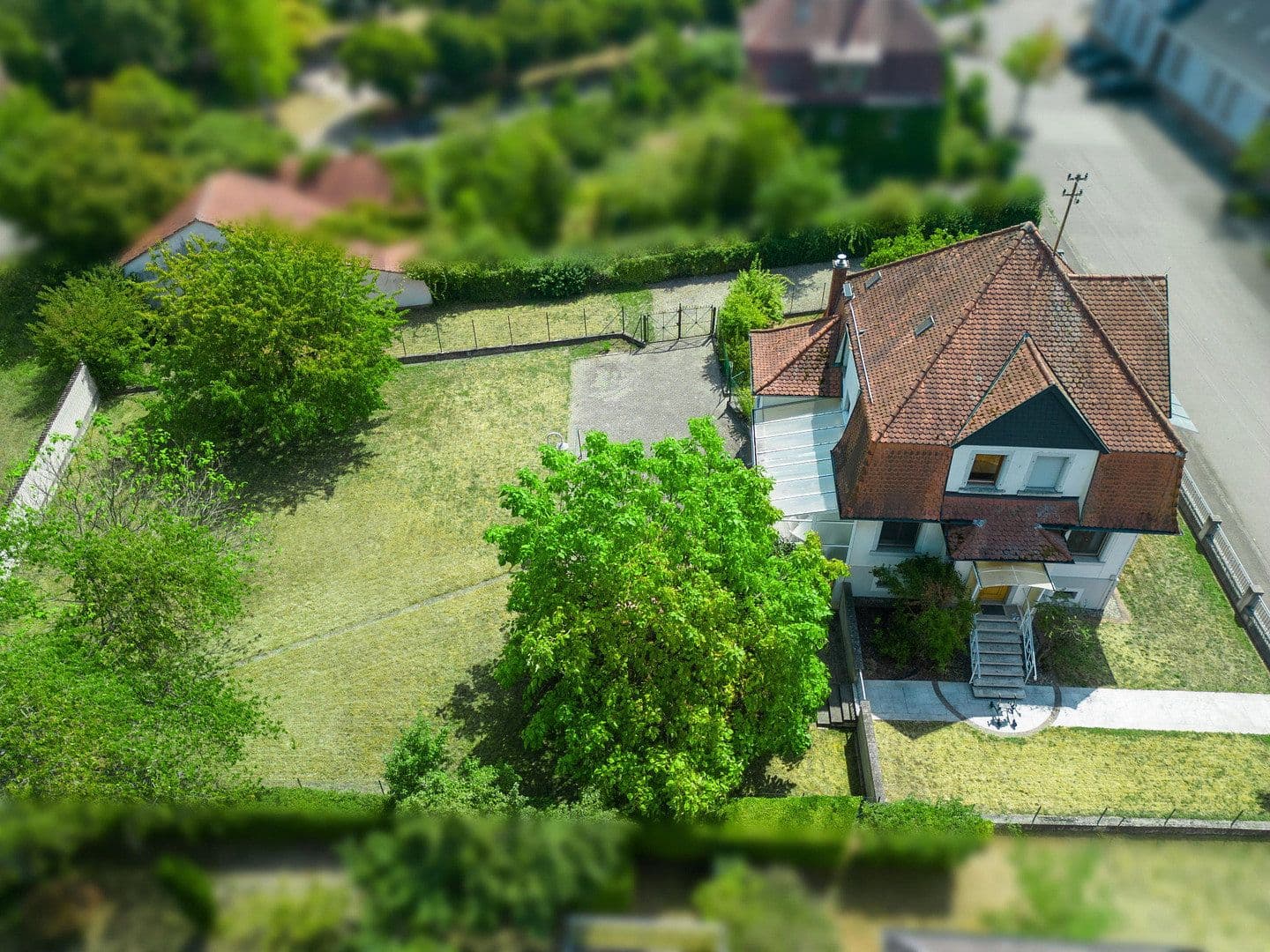 Prodej domu 145 m², pozemek 1.488 m², Neuried, Bádensko-Württembersko Prodej domu 145 m², pozemek 1.488 m², Neuried, Bádensko-Württembersko