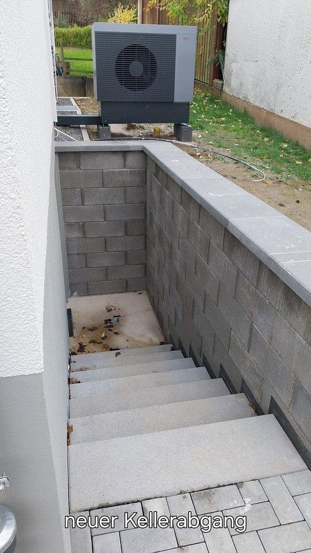 Prodej domu 135 m², pozemek 251 m², Blankenrath, Porýní-Falc Prodej domu 135 m², pozemek 251 m², Blankenrath, Porýní-Falc