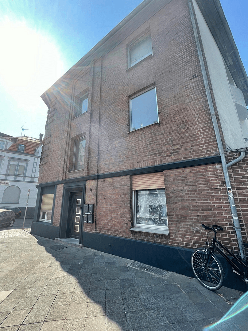Pronájem bytu 4+1 95 m², Kyffhäuser Sr. 17, Mönchengladbach, Severní Porýní-Vestfálsko Pronájem bytu 4+1 95 m², Kyffhäuser Sr. 17, Mönchengladbach, Severní Porýní-Vestfálsko