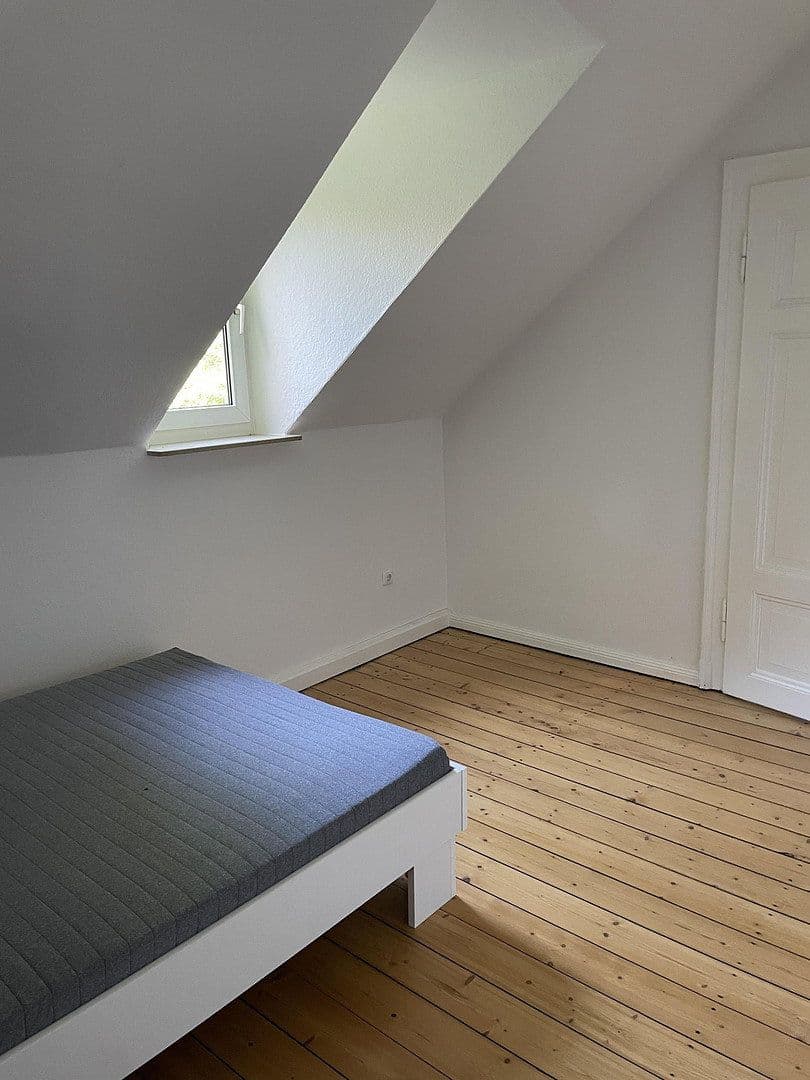 Pronájem bytu 2+1 36 m², Wilhelmsplatz 8, Hameln, Dolní Sasko Pronájem bytu 2+1 36 m², Wilhelmsplatz 8, Hameln, Dolní Sasko